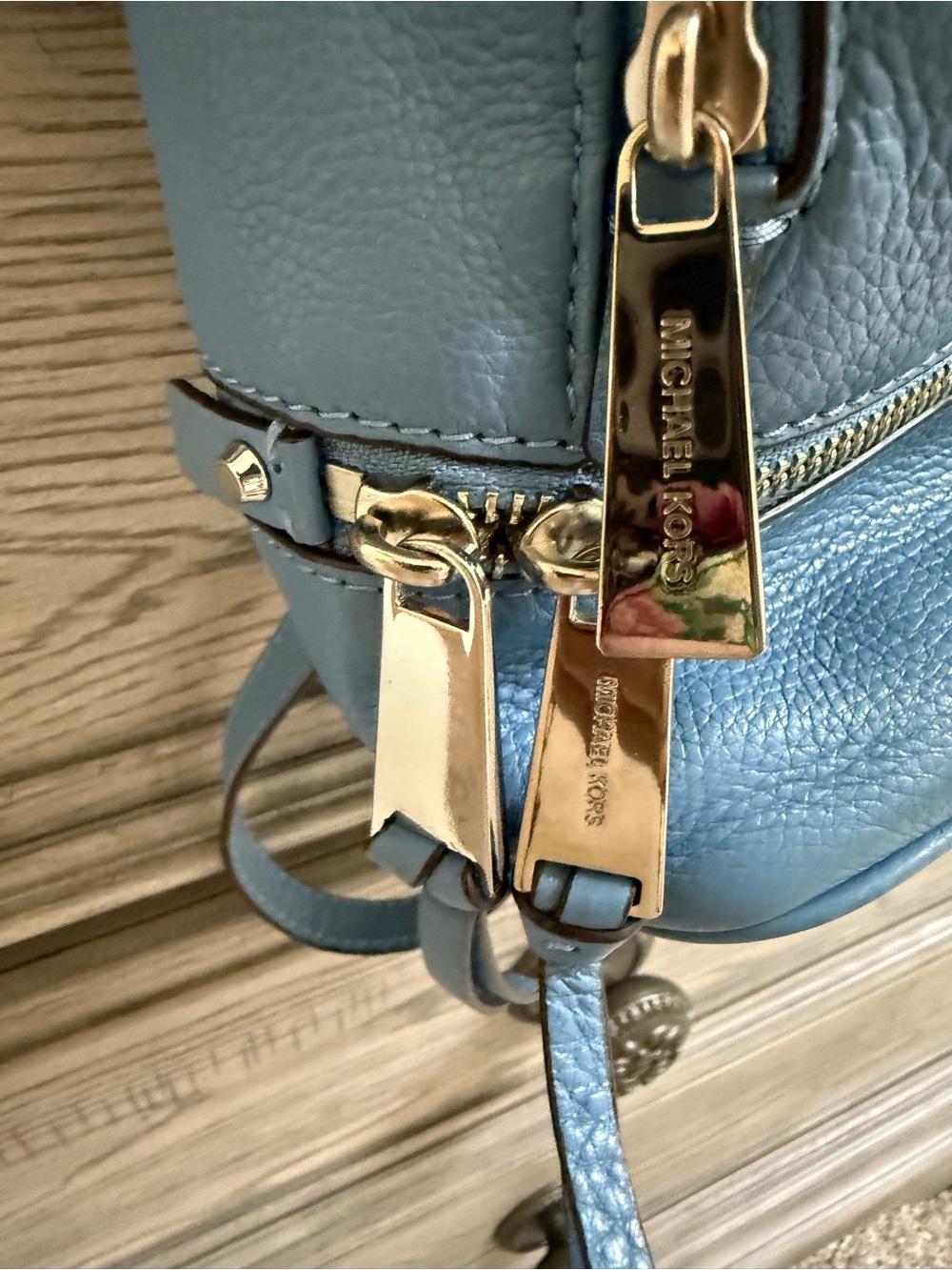 MICHAEL KORS  Blue Leather Medium Rhea Backpack w/ Silver Hardware & MK Card - Picture 4 of 9